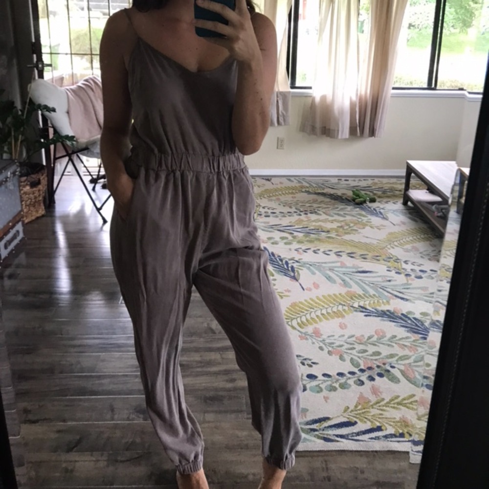 Super cute jumpsuit!